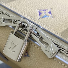 【顶级原单】M2A099米白幻彩紫 全皮压花speedy枕头包 Speedy Bandoulière 20 手袋沐浴新季 【顶级原单】M2A099米白幻彩紫 全皮压花speedy枕头包 Speedy Bandoulière 20 手袋沐浴新季