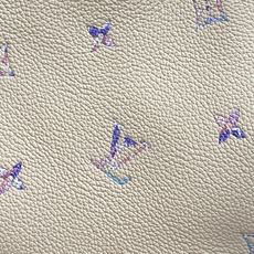 【顶级原单】M2A369米白幻彩紫 全皮压花购物袋 CarryAll 手袋 本款以典雅横向构型演绎 Monogram E 【顶级原单】M2A369米白幻彩紫 全皮压花购物袋 CarryAll 手袋 本款以典雅横向构型演绎 Monogram E