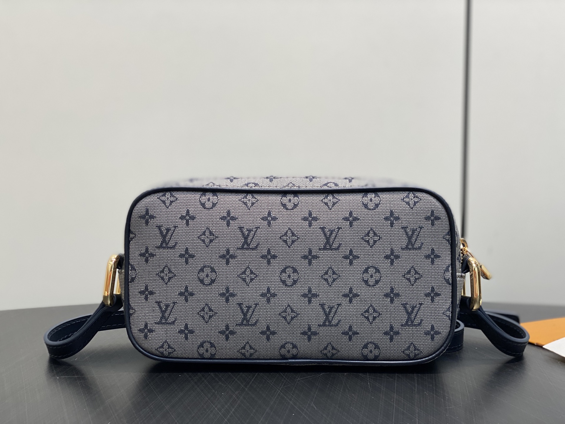 【顶级原单】M92217蓝白色 丹宁牛仔中古相机包 Vintage Lv 相机包 丹宁牛仔搭配牛皮饰边 Lv vinta