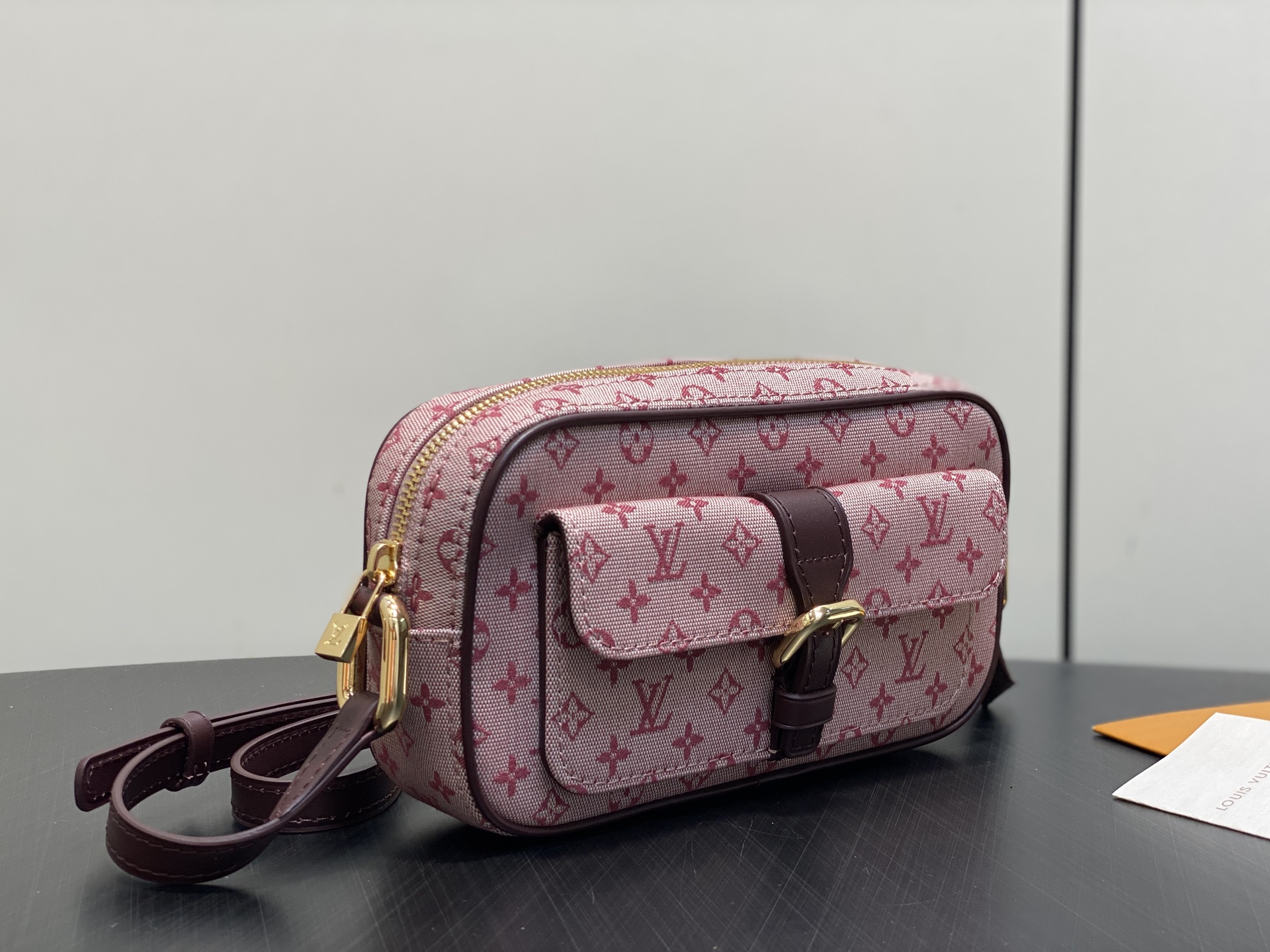 【顶级原单】M92219树莓粉 丹宁牛仔中古相机包 Vintage Lv 相机包 丹宁牛仔搭配牛皮饰边 Lv vinta