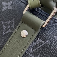 【顶级原单】M28837黑花卡其绿 45cm旅行袋 Keepall Bandoulière 45 旅行袋 本款采用Mon 【顶级原单】M28837黑花卡其绿 45cm旅行袋 Keepall Bandoulière 45 旅行袋 本款采用Mon