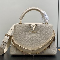 【顶级原单】M29608米黄 链条全皮cap那英款 当季新款 CAPUCINES BB 手袋 本款 Capucines 【顶级原单】M29608米黄 链条全皮cap那英款 当季新款 CAPUCINES BB 手袋 本款 Capucines