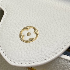 【顶级原单】M29608米白 链条全皮cap那英款 当季新款 CAPUCINES BB 手袋 本款 Capucines 【顶级原单】M29608米白 链条全皮cap那英款 当季新款 CAPUCINES BB 手袋 本款 Capucines