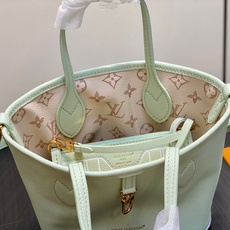 【顶级原单】M2A465沙丘色/绿色 双面子母包购物袋 Neverfull Inside Out BB 手袋 本款 Ne 【顶级原单】M2A465沙丘色/绿色 双面子母包购物袋 Neverfull Inside Out BB 手袋 本款 Ne