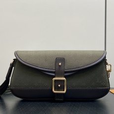 【顶级原单】M92693绿色 中古丹宁牛仔法棍腋下包元宝包 Vintage lv 手袋 取材 Monogram 棉质丹宁 【顶级原单】M92693绿色 中古丹宁牛仔法棍腋下包元宝包 Vintage lv 手袋 取材 Monogram 棉质丹宁