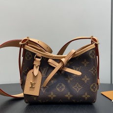 【顶级原单】M2A711老花 迷你斜挎包 NANO CARRYALL 手袋 本款 Nano CarryAll 手袋以玲珑 【顶级原单】M2A711老花 迷你斜挎包 NANO CARRYALL 手袋 本款 Nano CarryAll 手袋以玲珑