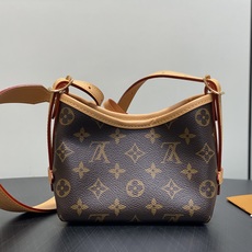 【顶级原单】M2A711老花 迷你斜挎包 NANO CARRYALL 手袋 本款 Nano CarryAll 手袋以玲珑 【顶级原单】M2A711老花 迷你斜挎包 NANO CARRYALL 手袋 本款 Nano CarryAll 手袋以玲珑