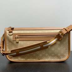 【顶级原单】M92333黄色 丹宁牛仔开口笑腋下包 Lucille小号手提袋 Vintage Lv手袋丹宁牛仔搭配牛皮饰 【顶级原单】M92333黄色 丹宁牛仔开口笑腋下包 Lucille小号手提袋 Vintage Lv手袋丹宁牛仔搭配牛皮饰