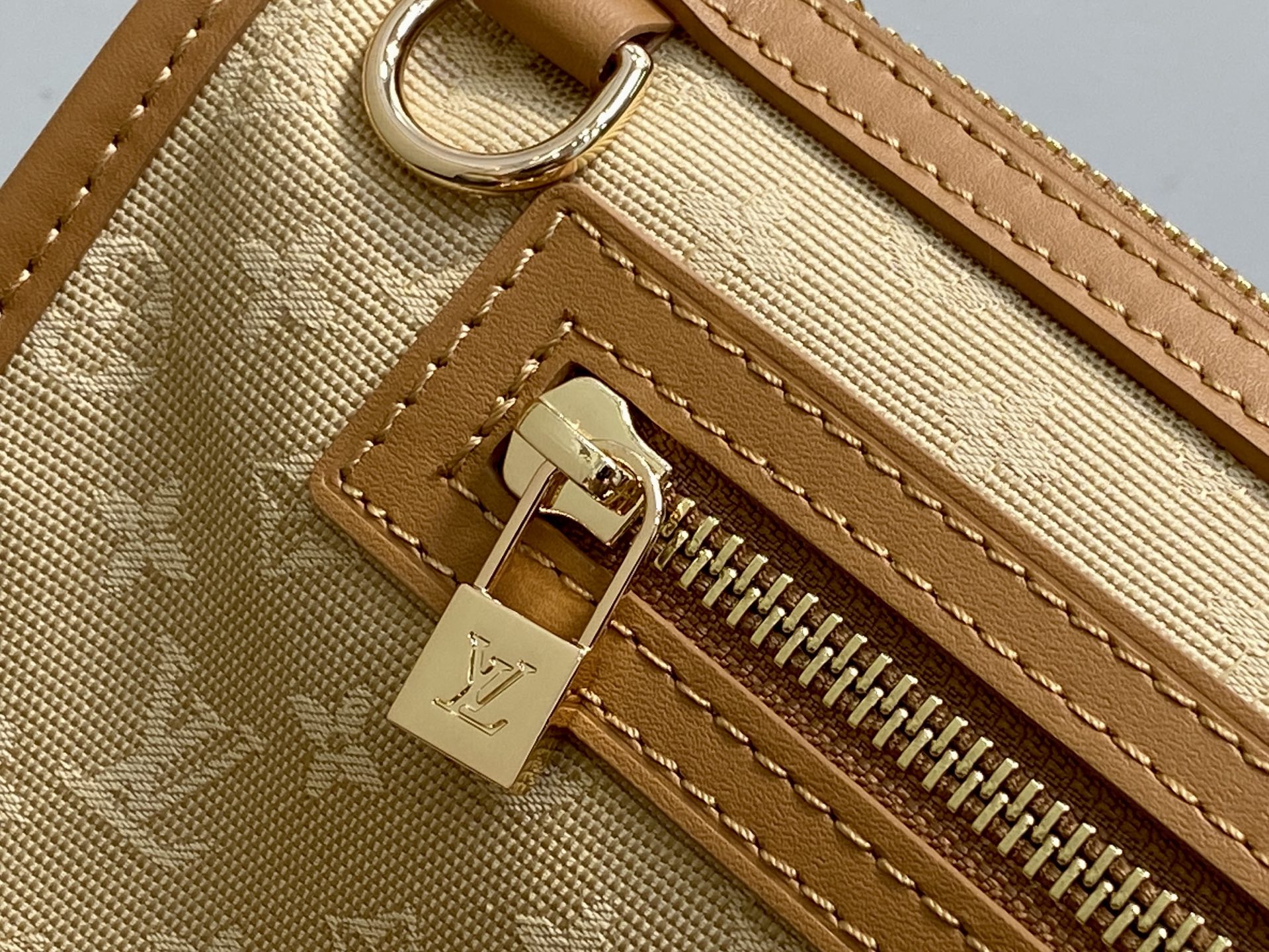 【顶级原单】M92333黄色 丹宁牛仔开口笑腋下包 Lucille小号手提袋 Vintage Lv手袋丹宁牛仔搭配牛皮饰