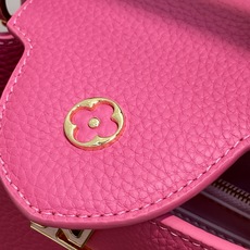 【顶级原单】M29608玫红色 链条全皮cap那英款 当季新款 CAPUCINES BB 手袋 本款 Capucines 【顶级原单】M29608玫红色 链条全皮cap那英款 当季新款 CAPUCINES BB 手袋 本款 Capucines