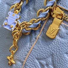 【顶级原单】M2A007蓝色 全皮压花链条包化妆包 VANITY CHAIN POUCH 手袋 m13593本款 Van 【顶级原单】M2A007蓝色 全皮压花链条包化妆包 VANITY CHAIN POUCH 手袋 m13593本款 Van