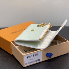 【顶级原单】M29805薄荷绿 全皮压花零钱包 Rosalie 零钱包 本款为 Monogram Empreinte 皮 【顶级原单】M29805薄荷绿 全皮压花零钱包 Rosalie 零钱包 本款为 Monogram Empreinte 皮