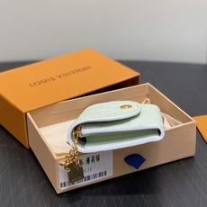 【顶级原单】M29805薄荷绿 全皮压花零钱包 Rosalie 零钱包 本款为 Monogram Empreinte 皮 【顶级原单】M29805薄荷绿 全皮压花零钱包 Rosalie 零钱包 本款为 Monogram Empreinte 皮