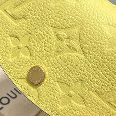【顶级原单】M29803柠檬黄 全皮压花零钱包 Rosalie 零钱包 本款为 Monogram Empreinte 皮 【顶级原单】M29803柠檬黄 全皮压花零钱包 Rosalie 零钱包 本款为 Monogram Empreinte 皮