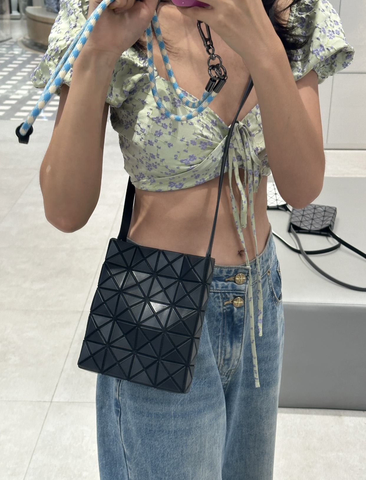 Issey Miyake Bao Bao BB26 Crossbody Bag - Geometric Design, Casual Style 2 i1757238612355 8908 0 6