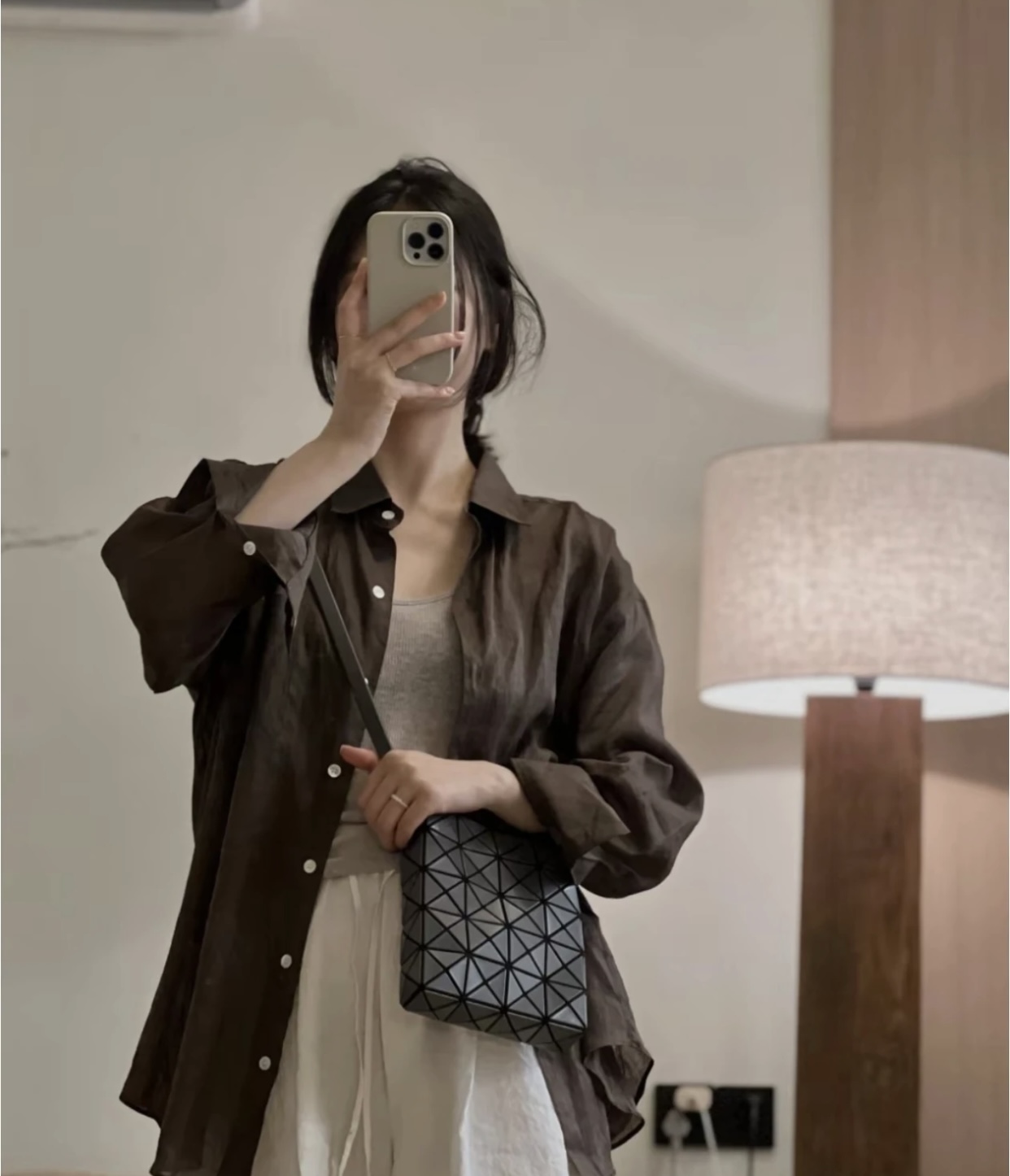 Issey Miyake Bao Bao Mini Crossbody Bag - Limited Edition 6 i1757239976361 8648 0 5