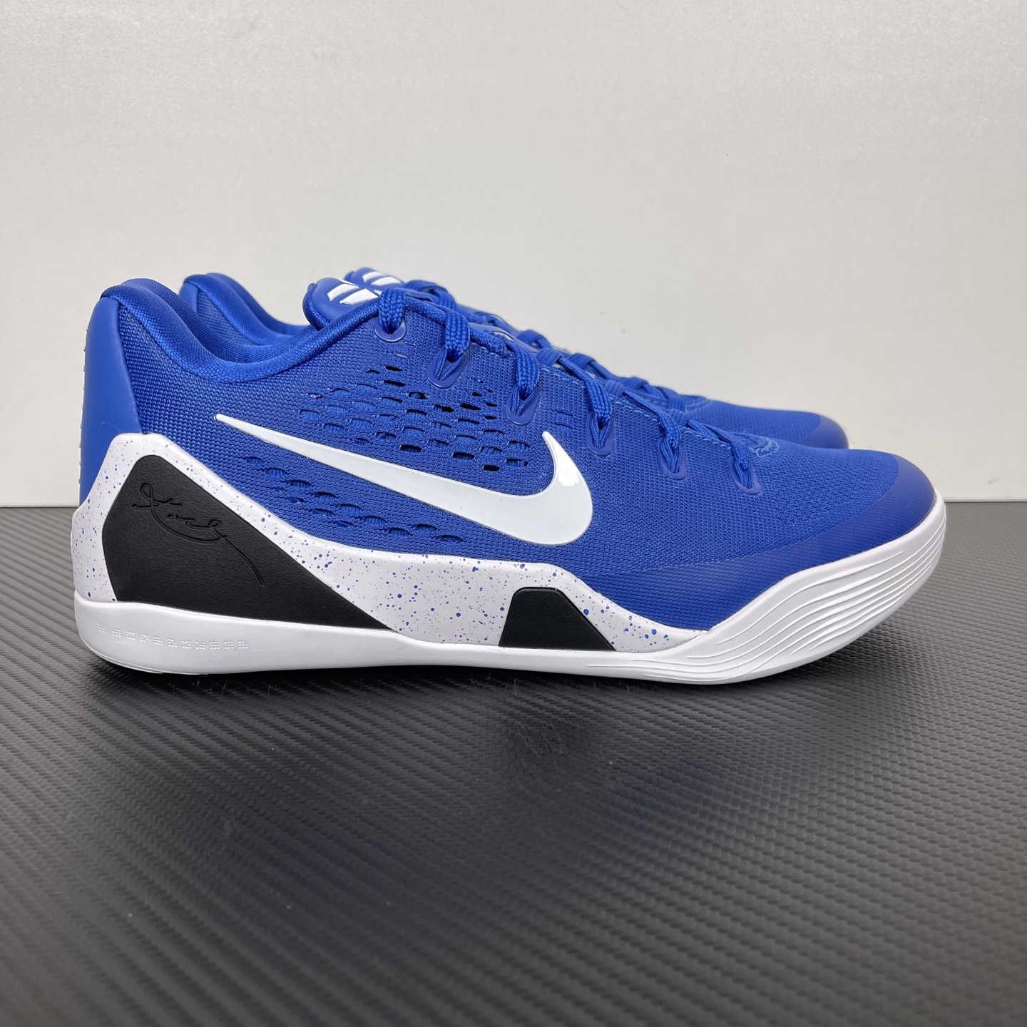 Kobe 9 Elite Low Protro University Red IH1401-400