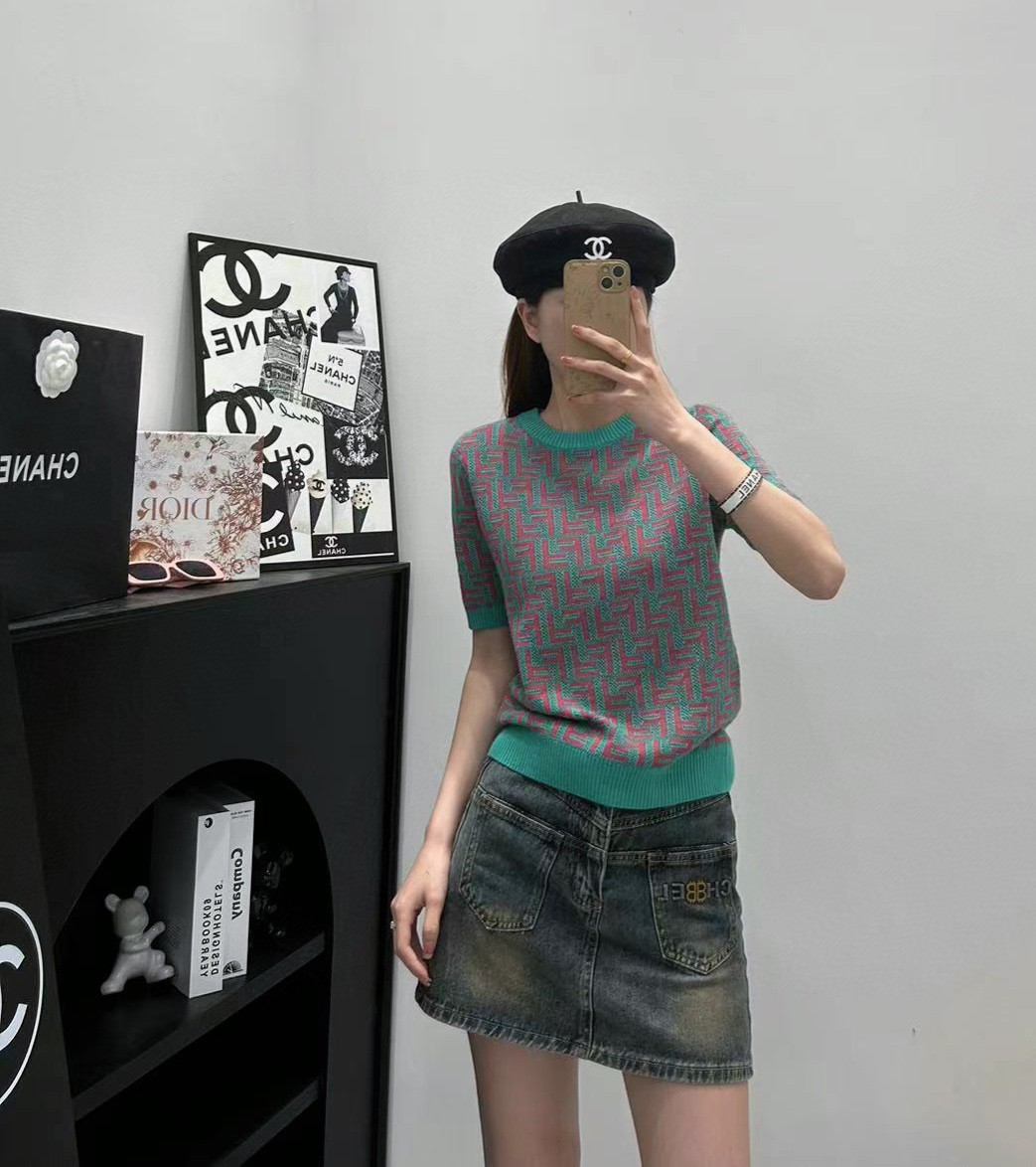 NO:696534,model pictures,,19860909模特图,,,Women's clothing