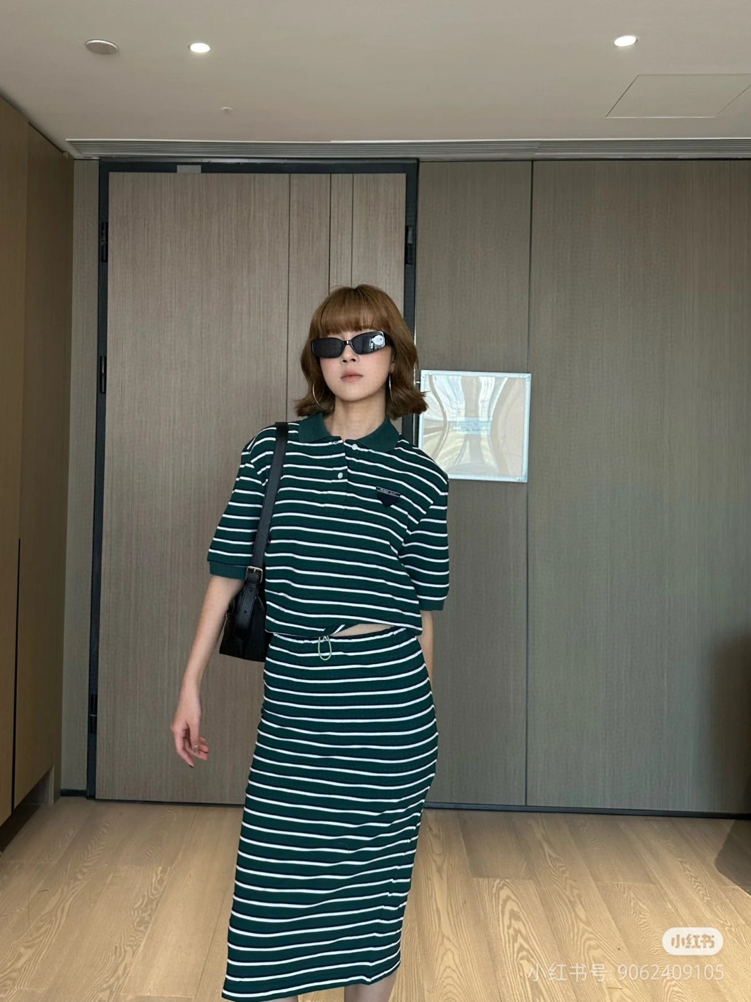 NO:325527,Short-sleeved top skirt top, skirt, skirts, T-shirt, alexander wang19860909短袖上衣半裙上身图,,skirts,T-shirt,alexander wang,Women's clothing