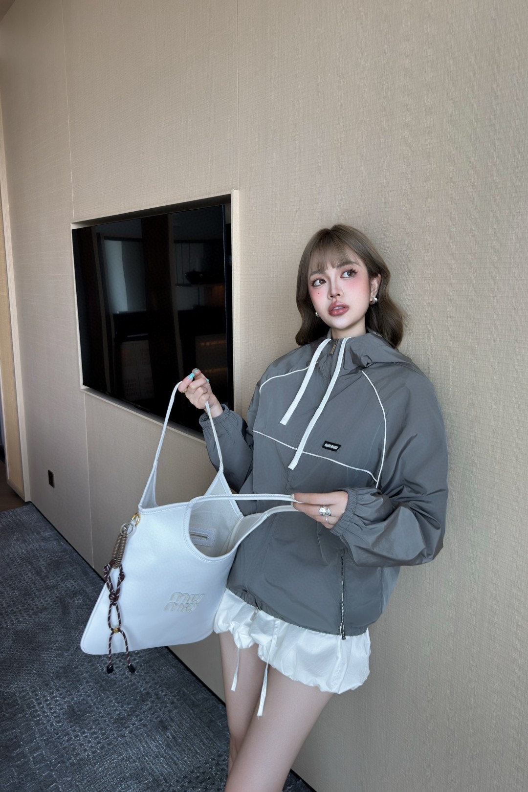 Miu Miu 2025 Hooded Nylon Jacket - Stylish, Comfortable, and Trendy 7 a1745437614076 0844