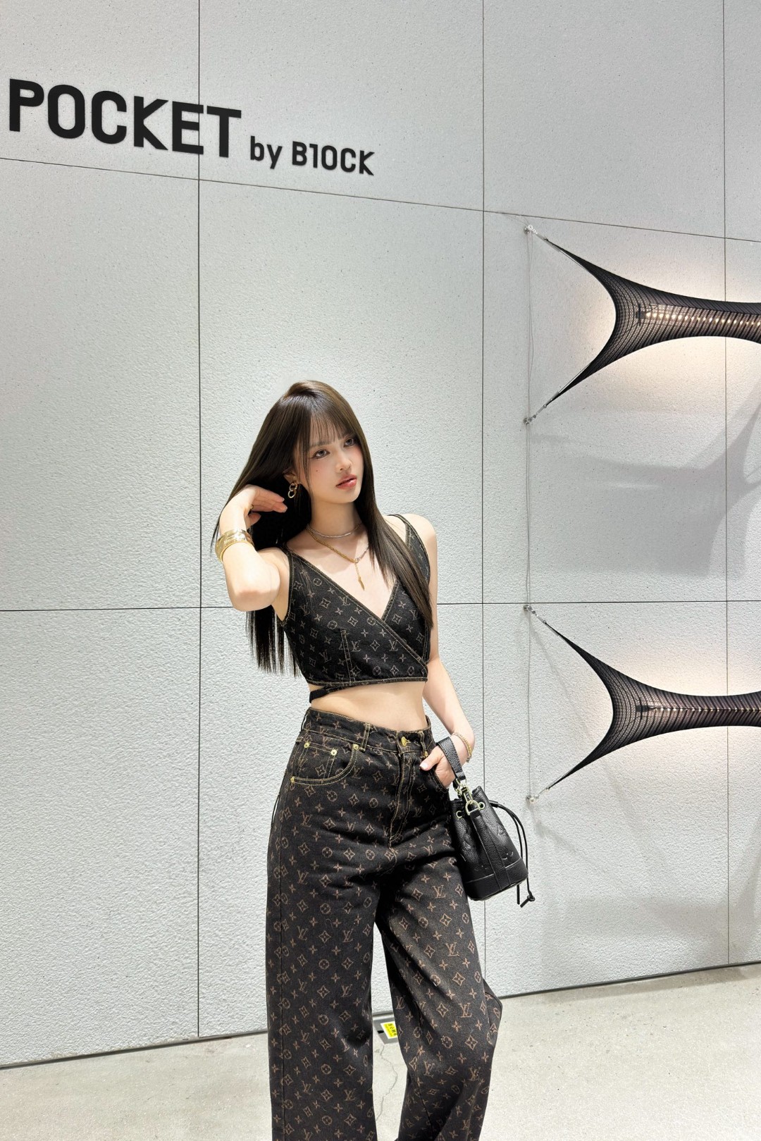 NO:423823,Model pictures, alexander wang19860909模特图,,alexander wang,Women's clothing