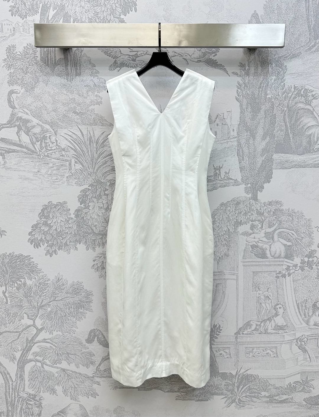 NO:436177,Editio*2025 new product is on the shelves of the waist-closing sleeveless dress, custom YB imported linen material, glossy, comfortable and stylish, plain colors of ready-made clothes use cutting and details to enhance the exquisiteness, and with the adjustment of the back zipper, it is easy to put on and take off, adding layered look, waist-closing treatment outlines the graceful body, highlighting the brand tone, surface auxiliary material development, vest dress tailoring, fashionable and practical, all-match dress with all seasons, simple and fashionable upper body, high-end version, skirts, alexander wang19860909editio*2025新品上架收腰无袖连衣裙定制YB进口亚麻材质 光泽舒适有型 成衣素色利用裁剪和细节提升精致度 配合后背拉链调节设计方便穿脱 增添造型层次感 腰间收腰处理勾勒曼妙身形 彰显品牌调性 面辅料开发 背心连衣长裙剪裁 时尚与实用兼备的四季百搭连衣裙 上身简约洋气  高版本,,skirts,alexander wang,Women's clothing