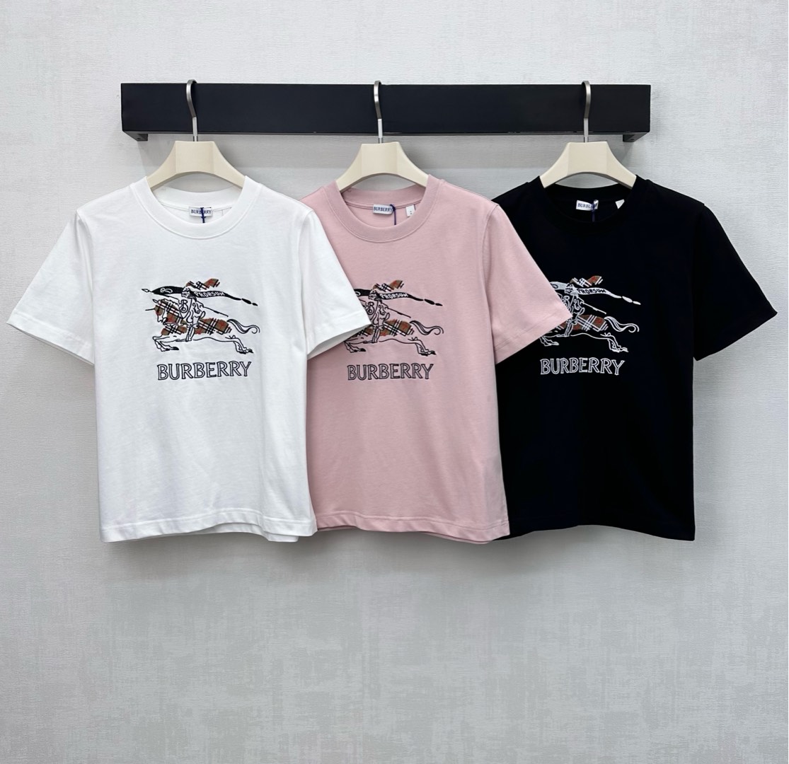 버버리 자수 체크 크루넥 코튼 반팔 티셔츠 2025 FW 상세 이미지 8