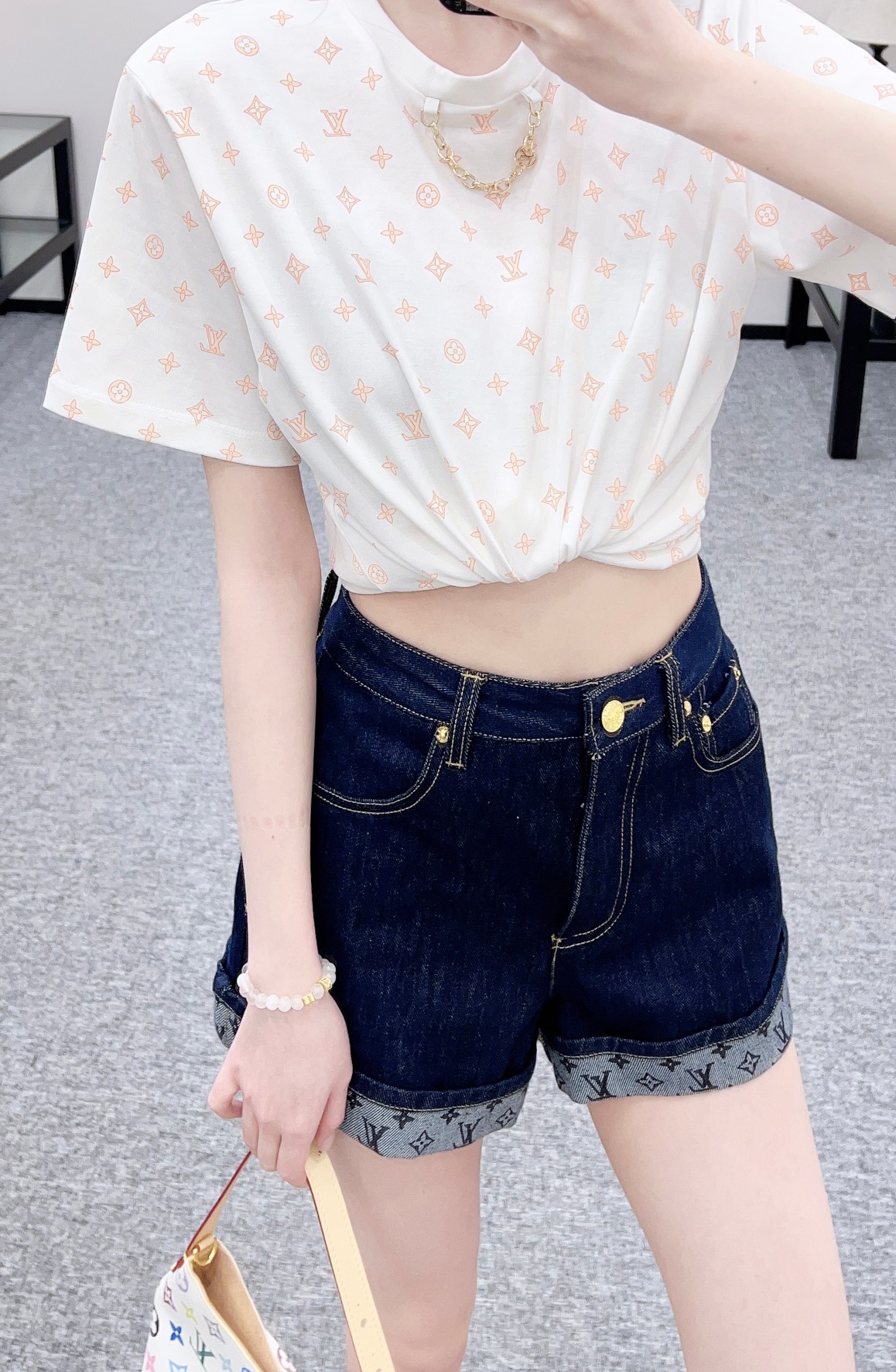 NO:686630,model pictures,,19860909模特图,,,Women's clothing