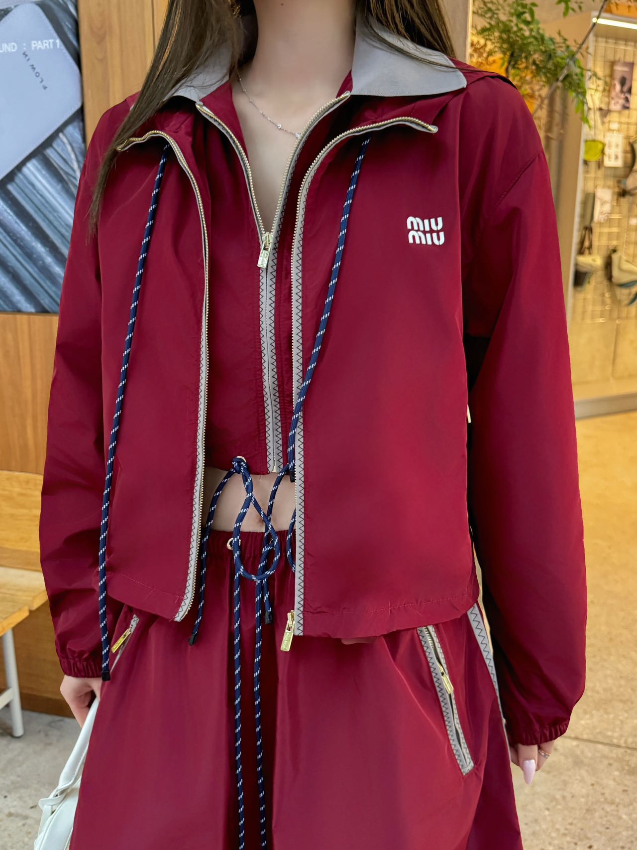 NO:697232,model pictures,,19860909模特图,,,Women's clothing