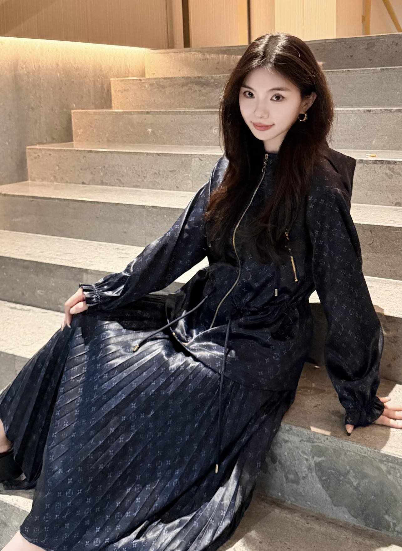 NO:708822,model pictures,,19860909模特图,,,Women's clothing