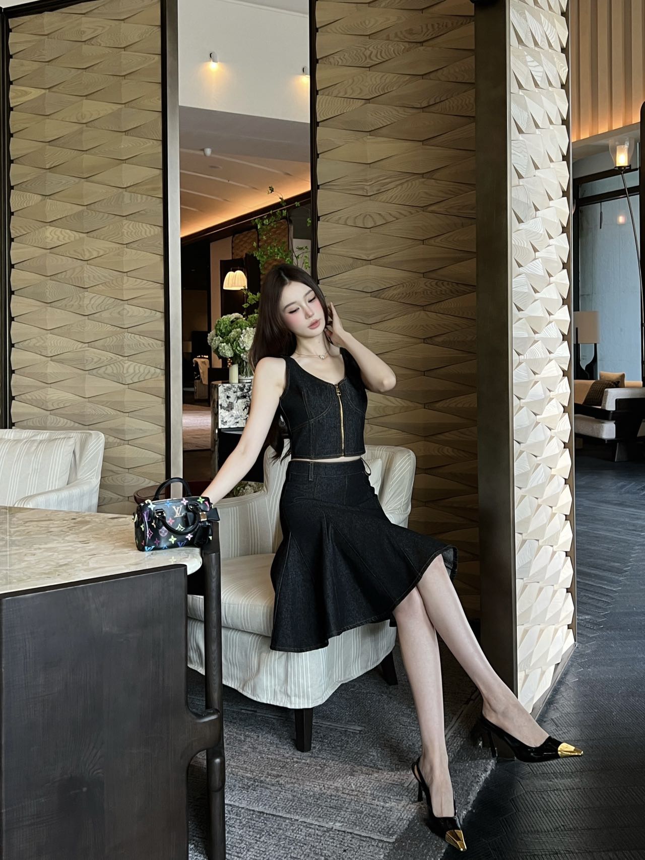 NO:708475,model pictures,,19860909模特图,,,Women's clothing