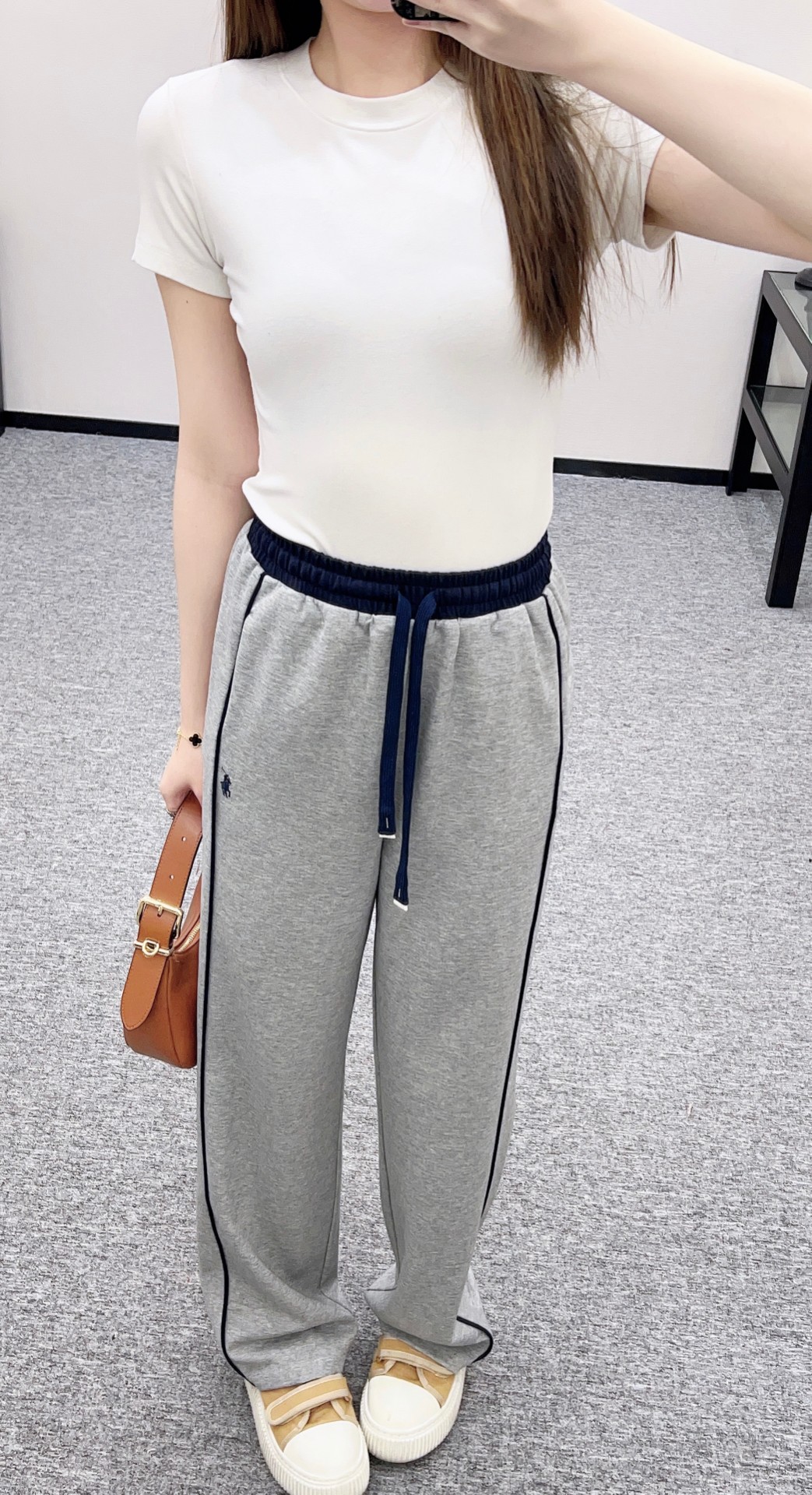 NO:709513,model pictures,,19860909模特图,,,Women's clothing