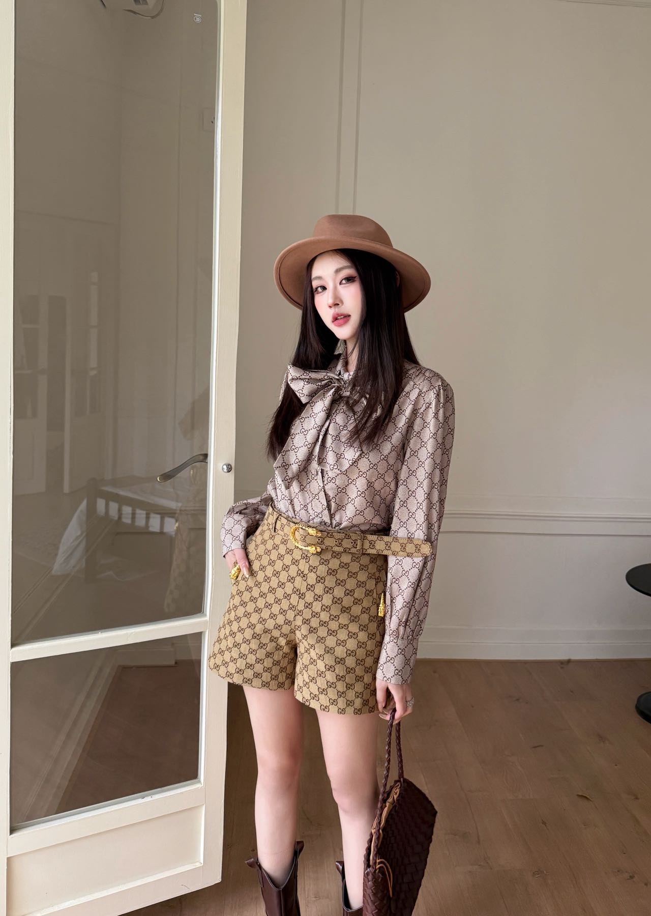 NO:716923,model pictures,,19860909模特图,,,Women's clothing