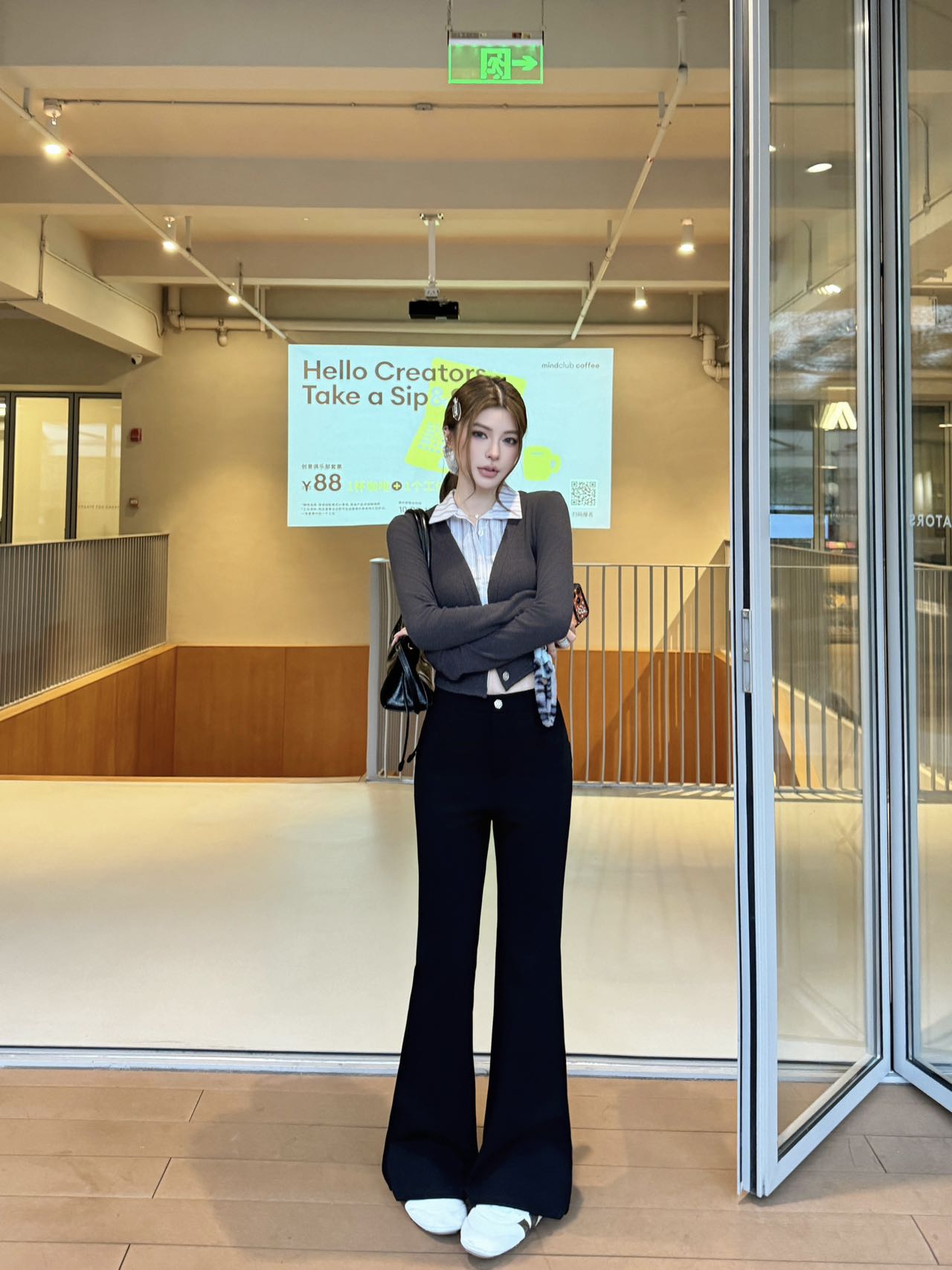 NO:730376,model pictures,,19860909模特图,,,Women's clothing