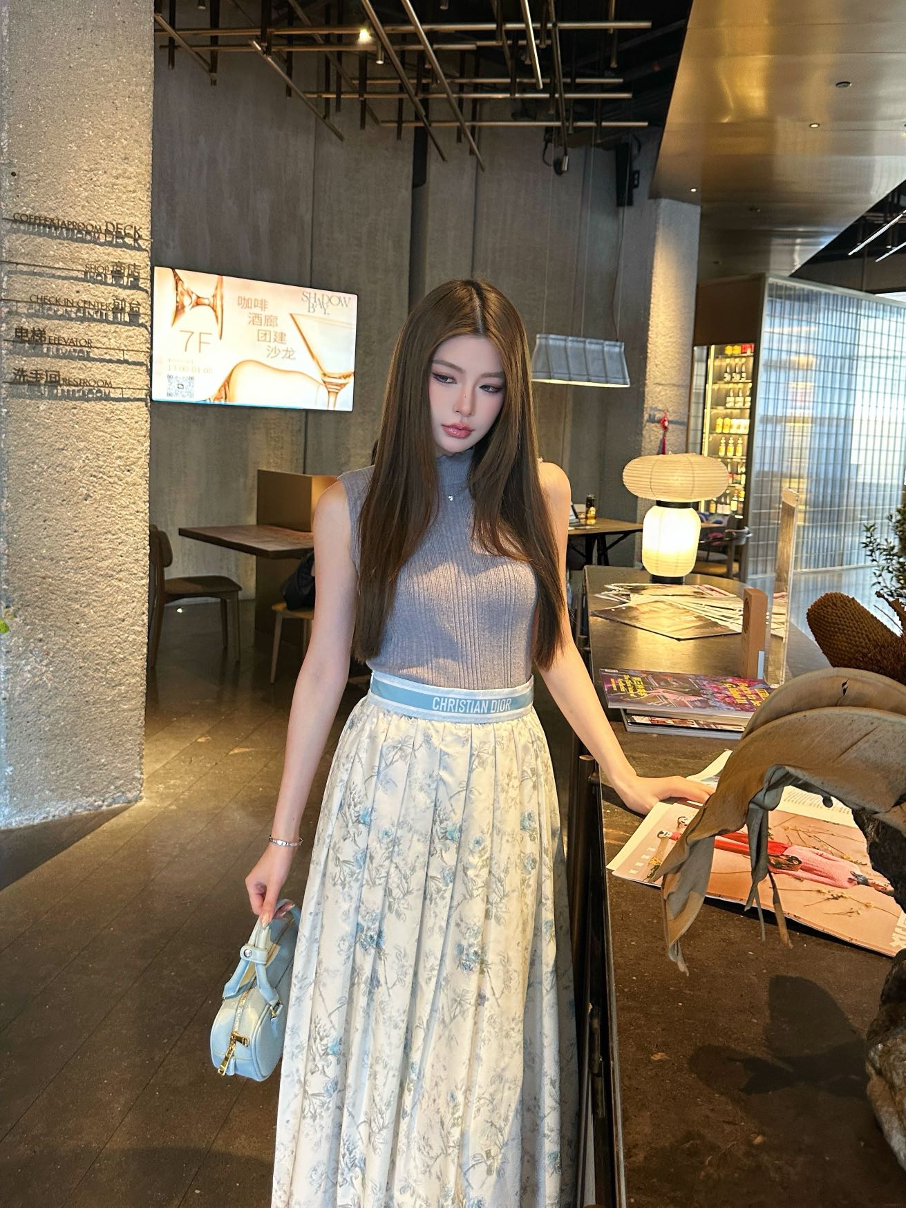 NO:739437,model pictures,,19860909模特图,,,Women's clothing