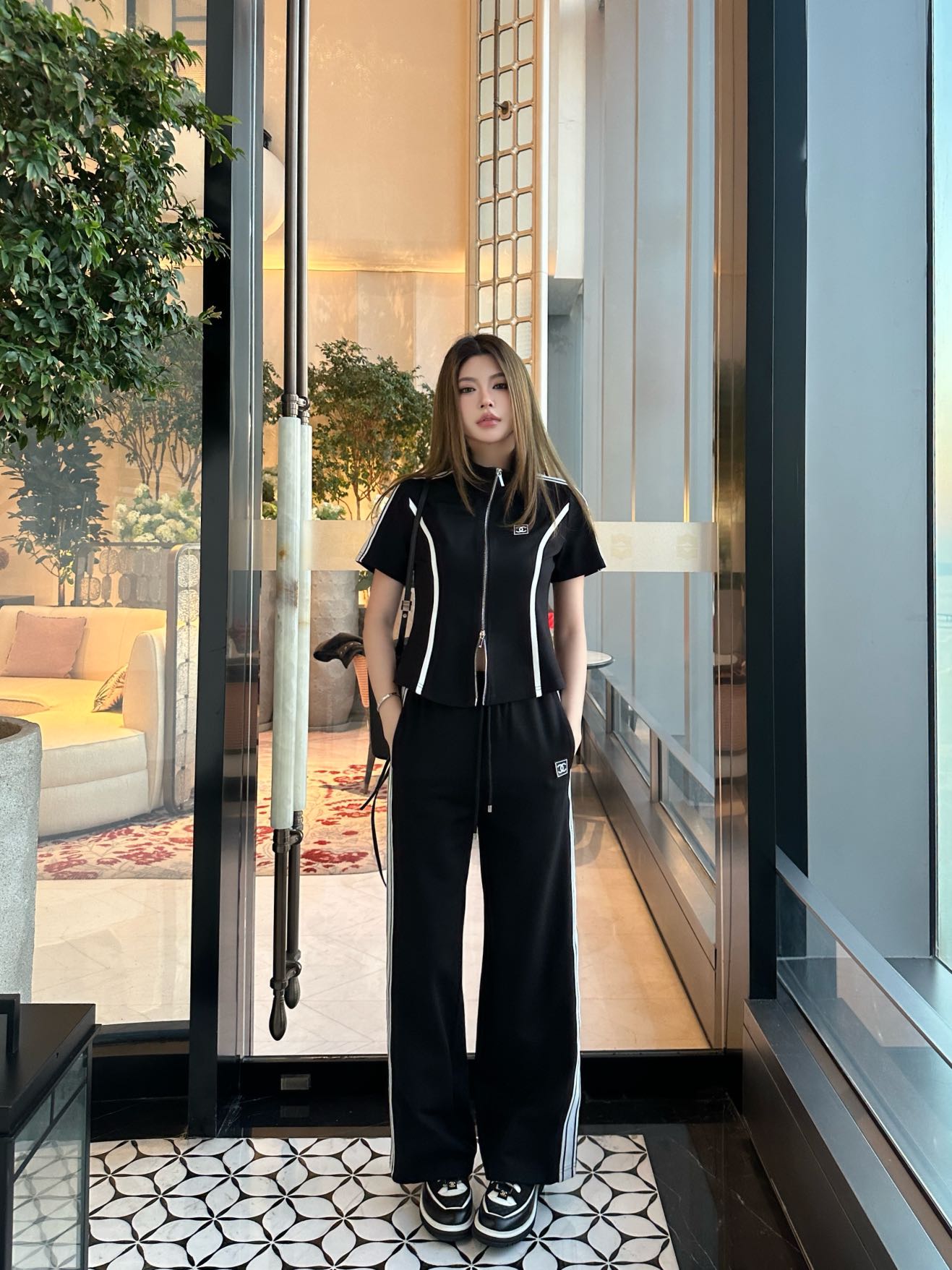 NO:747562,model pictures,,19860909模特图,,,Women's clothing