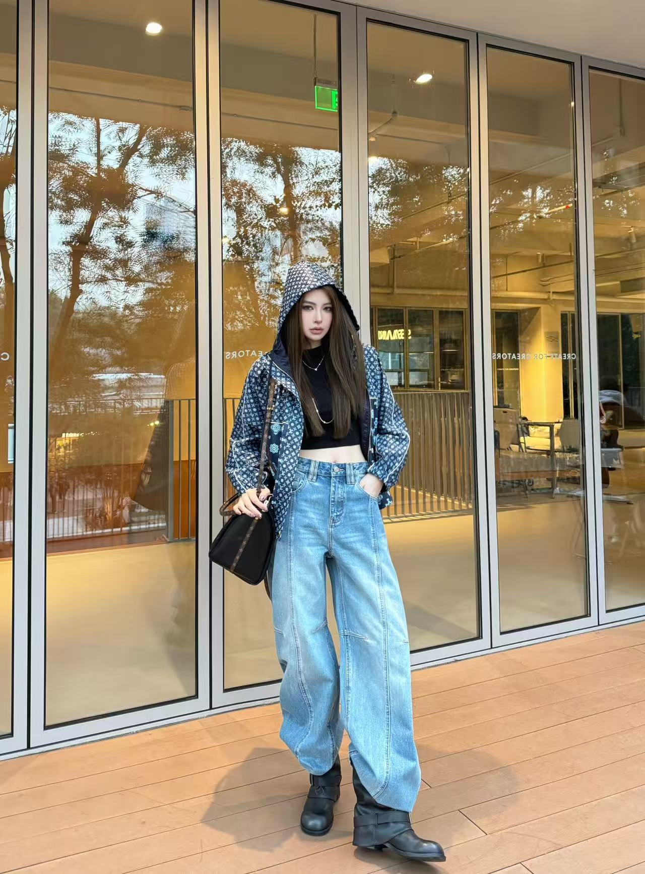 NO:739935,model pictures,,19860909模特图,,,Women's clothing