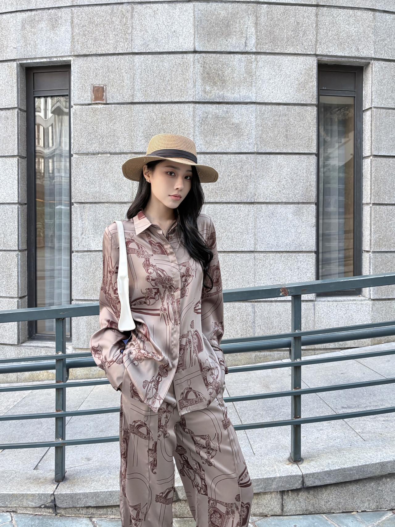 NO:739934,model pictures,,19860909模特图,,,Women's clothing