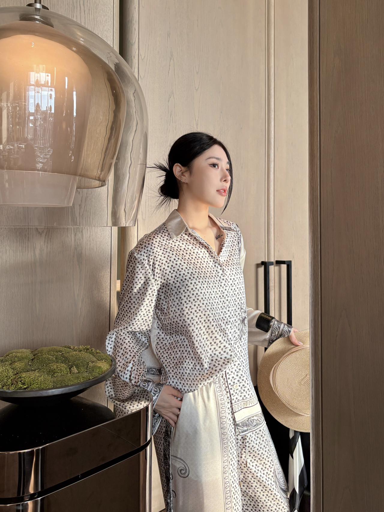 NO:739920,model pictures,,19860909模特图,,,Women's clothing