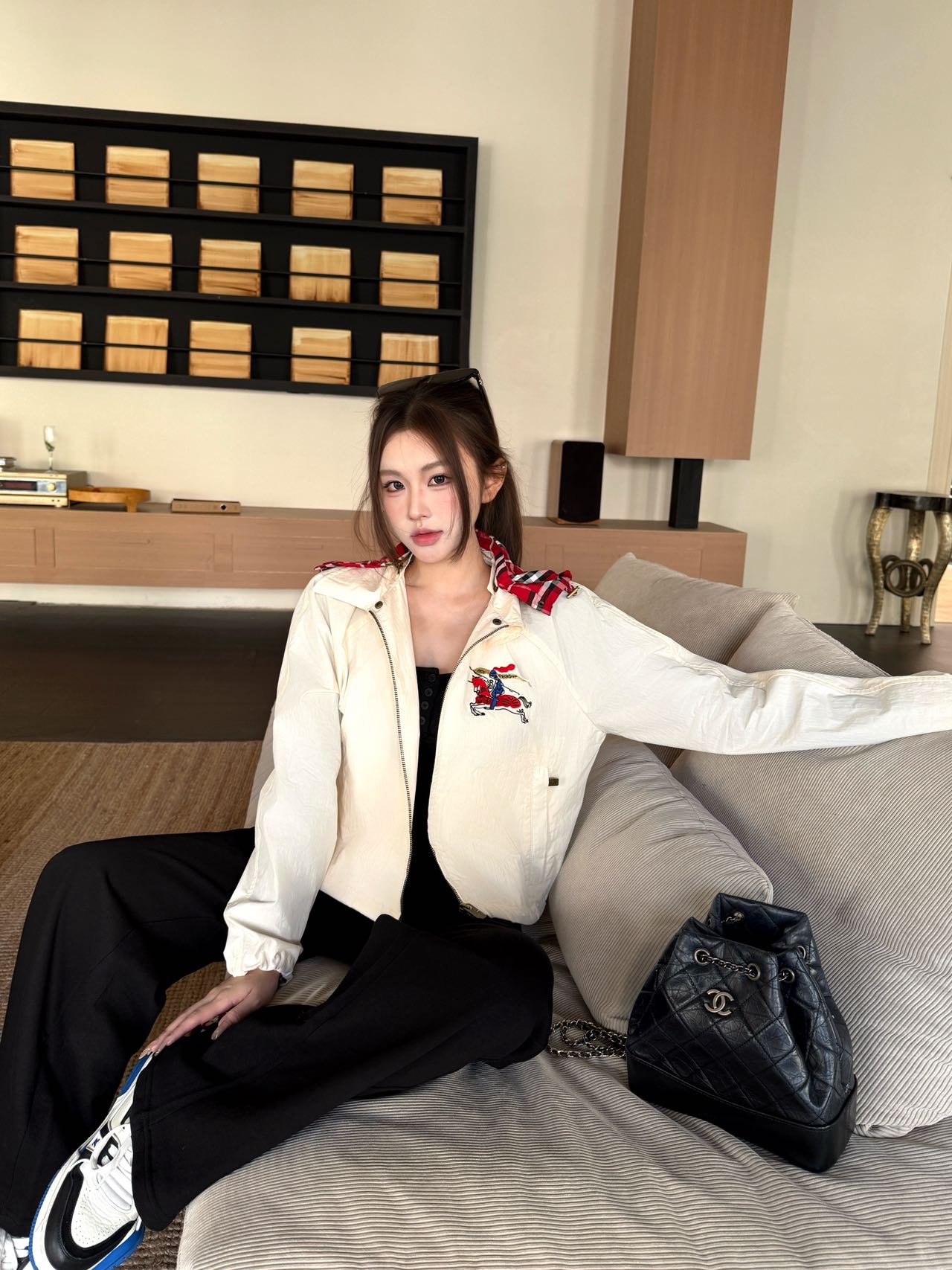 NO:742486,Model upper body picture, Burberry-clothing,19860909模特上身图,博柏利-服装,,Women's clothing