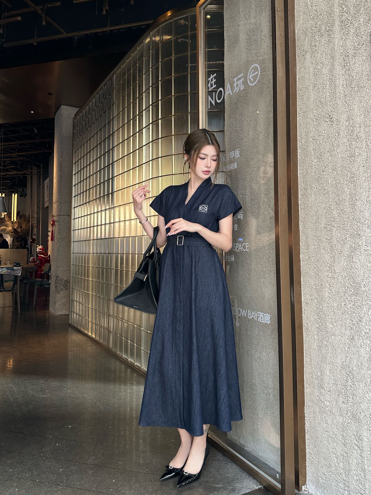 NO:742512,Model upper body picture, Loewe-clothing, loewe,19860909模特上身图,罗意威-服装,loewe,,Women's clothing