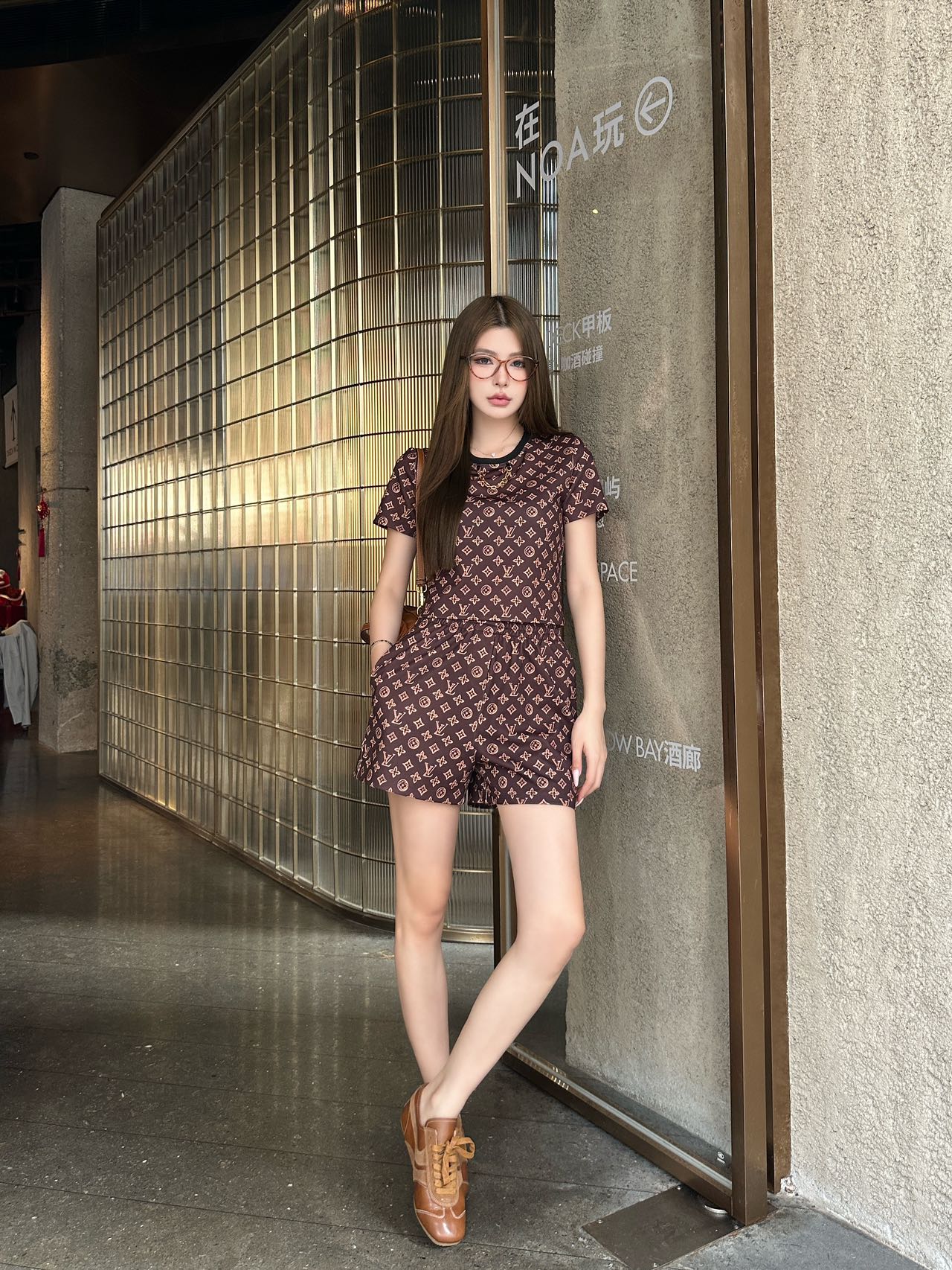 NO:742903,Model upper body picture,Louis Vuitton-clothing,louis vuitton,19860909模特上身图,路易威登-服装,louis vuitton,,Women's clothing