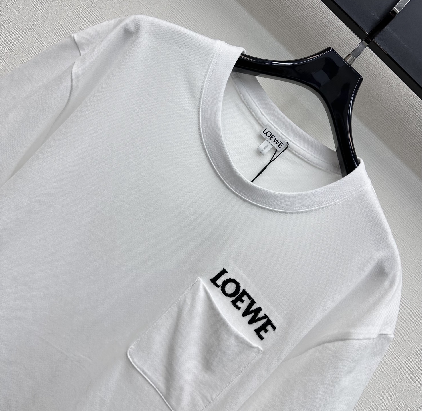 LOEWE Women Loew*2026 New Arrival 𝑇 YB T — photo 3