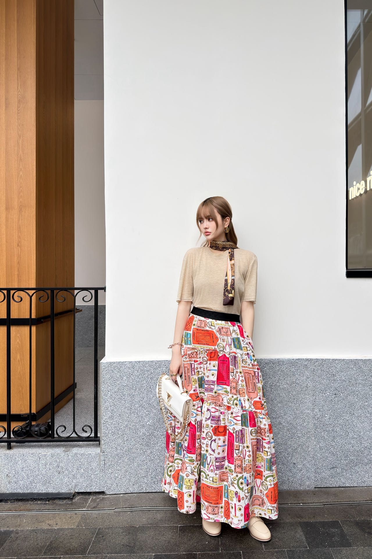 NO:757304,model pictures,,19860909模特图,,,Women's clothing