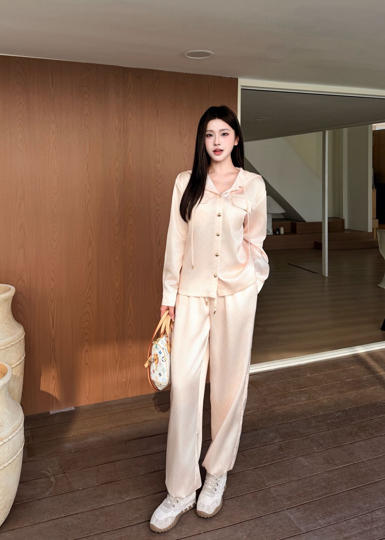 NO:760439,model pictures,,19860909模特图,,,Women's clothing