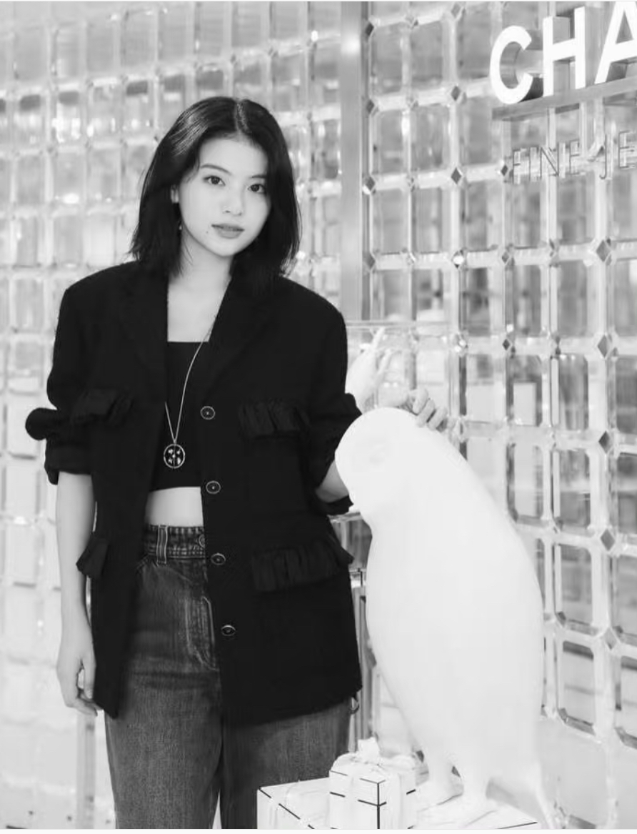 NO:758824,show pictures,,19860909秀图,,,Women's clothing