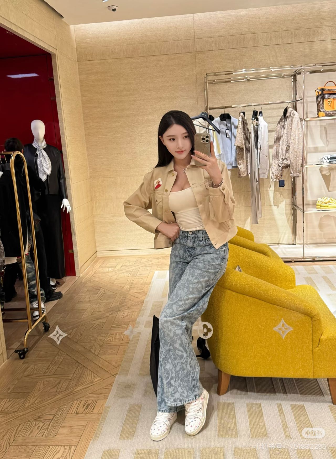 NO:794180,Purchasing upper body pictures,,19860909代购上身图,,,Women's clothing