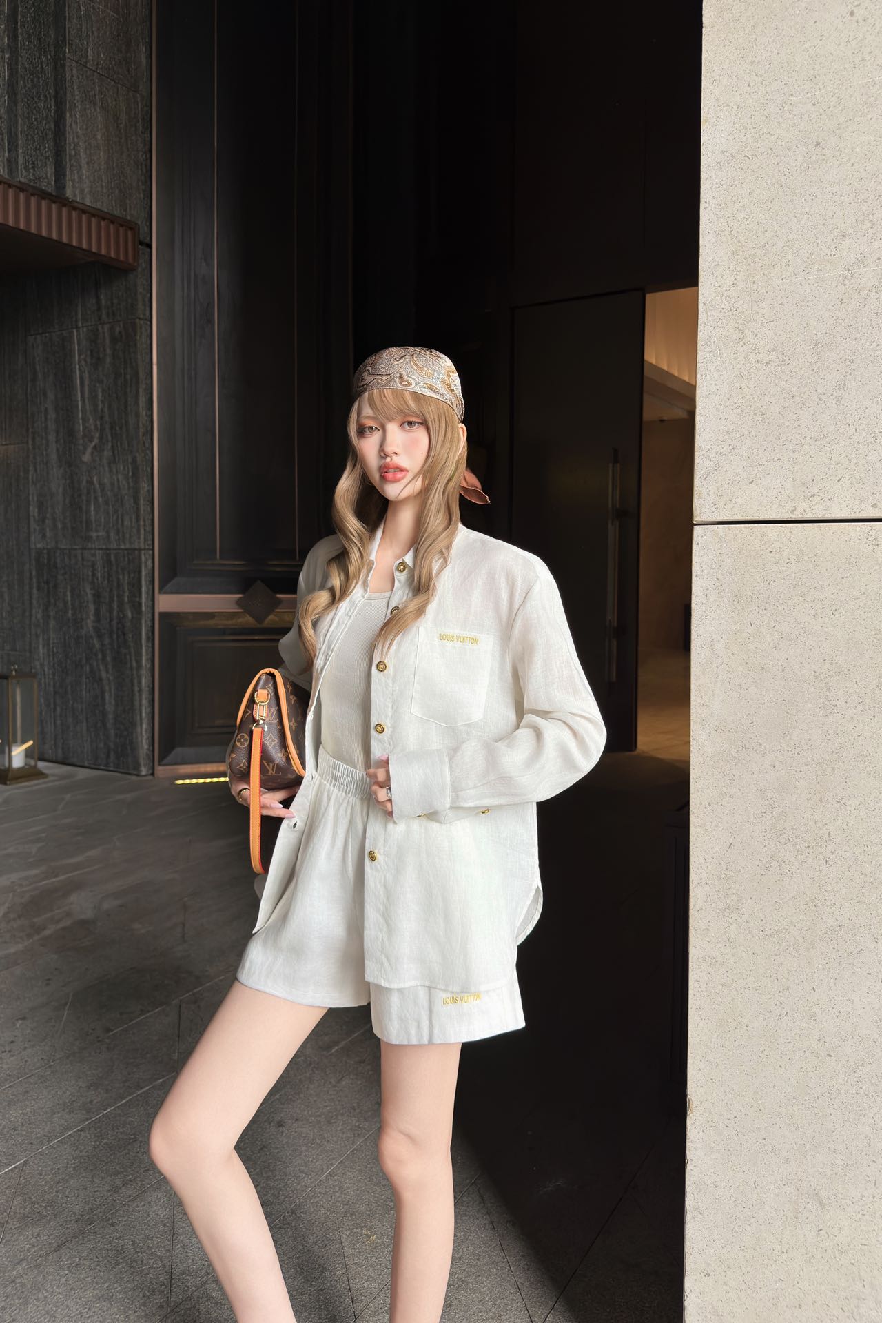 NO:780386,Model pictures,Louis Vuitton-clothing,louis vuitton,19860909模特图,路易威登-服装,louis vuitton,,Women's clothing