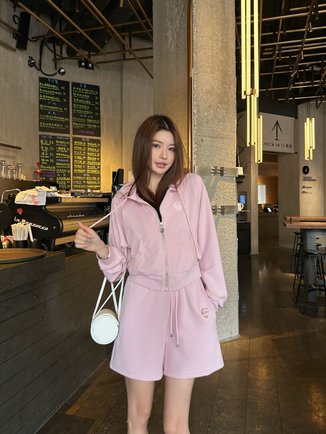 NO:801102,model pictures,,19860909模特图,,,Women's clothing