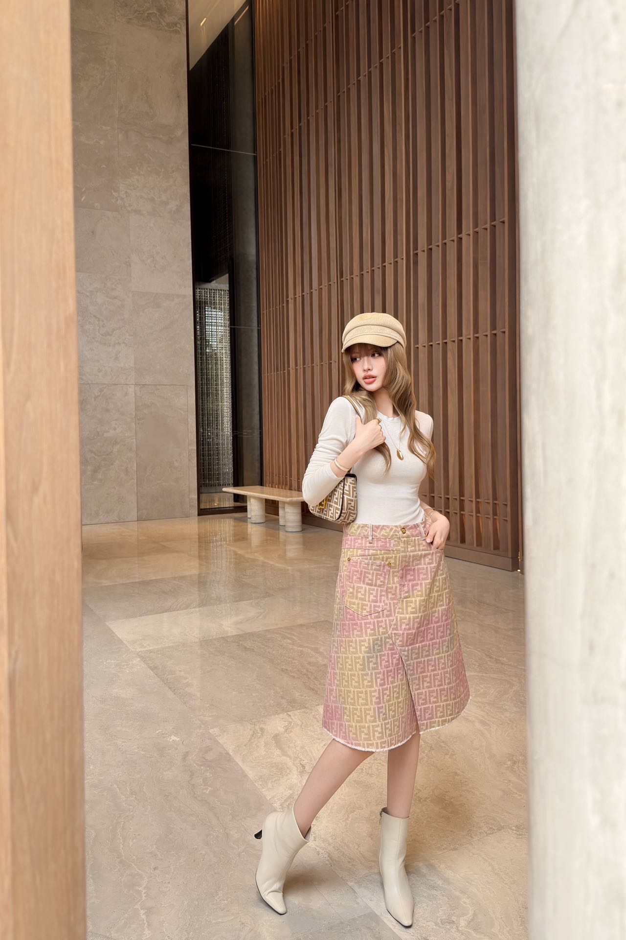 NO:801099,model pictures,,19860909模特图,,,Women's clothing